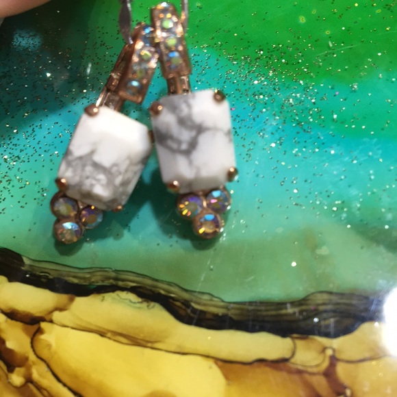 Marble Bracelet & Earrings - Picture 3 of 3